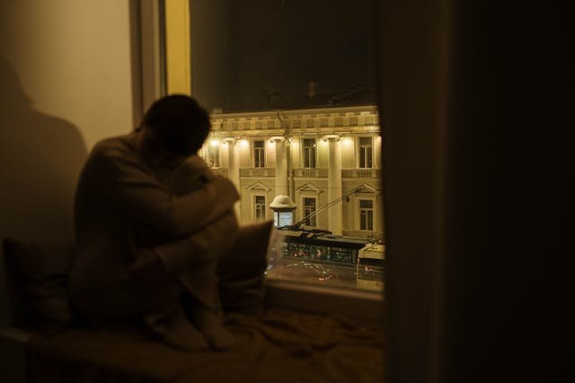 Read more about the article The Silent Struggle: Understanding Overthinking, Its Effects, and How to Break Free